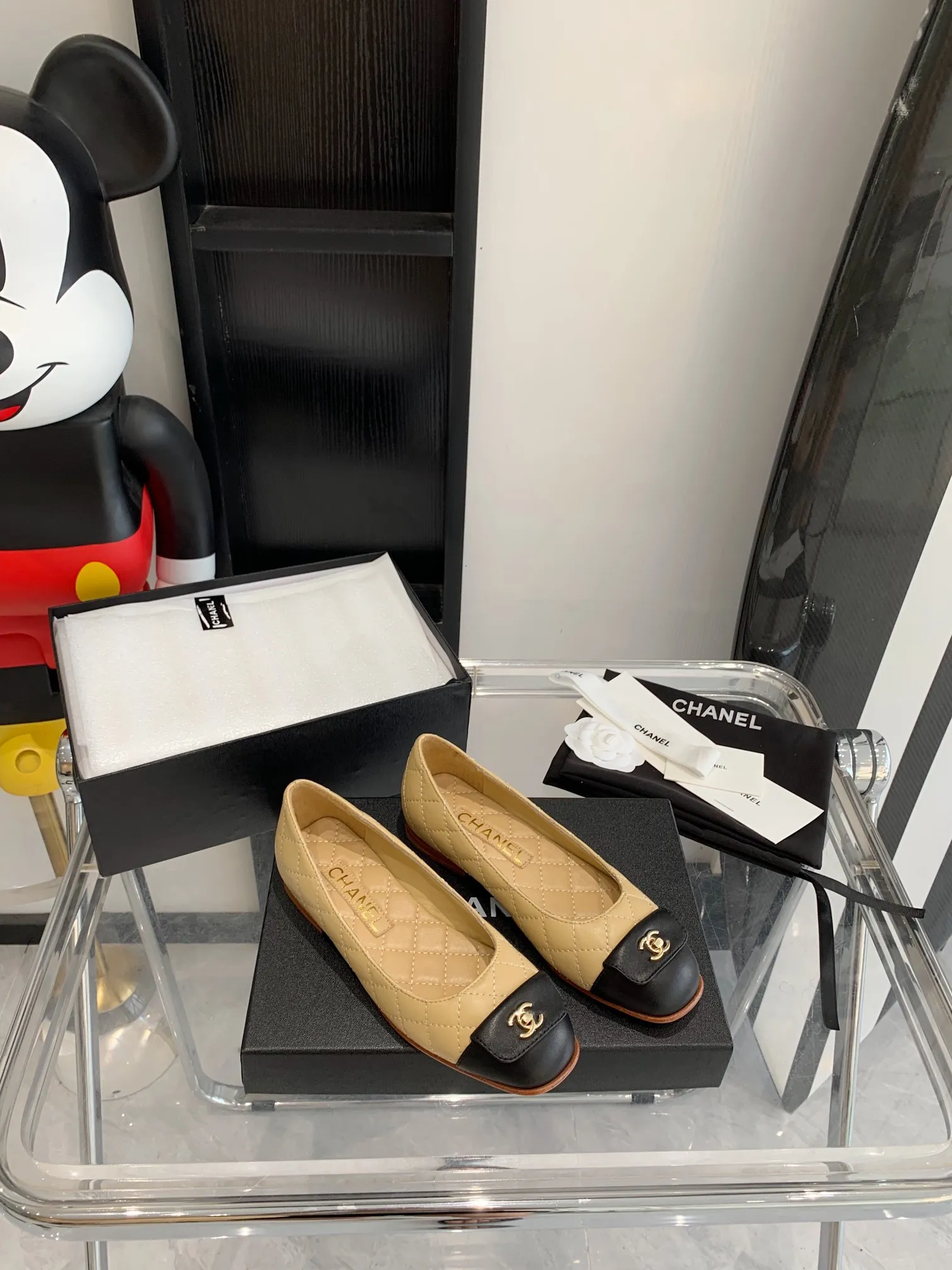 👟👟Ex-factory price👟👟Ex-factory price 440👟👟 Top version Chanel 2021 new model, classic double C buckle, relatively pointed toe, not losing aura, super atmospheric, original version shipped one to one, size 35-40.